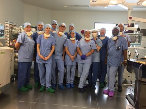 CHU-Amiens-Picardie_Premiere-Mondiale-Chirurgie-Scoliose-Grave-Simulation-Les-Equipes-au-bloc-28sept2017